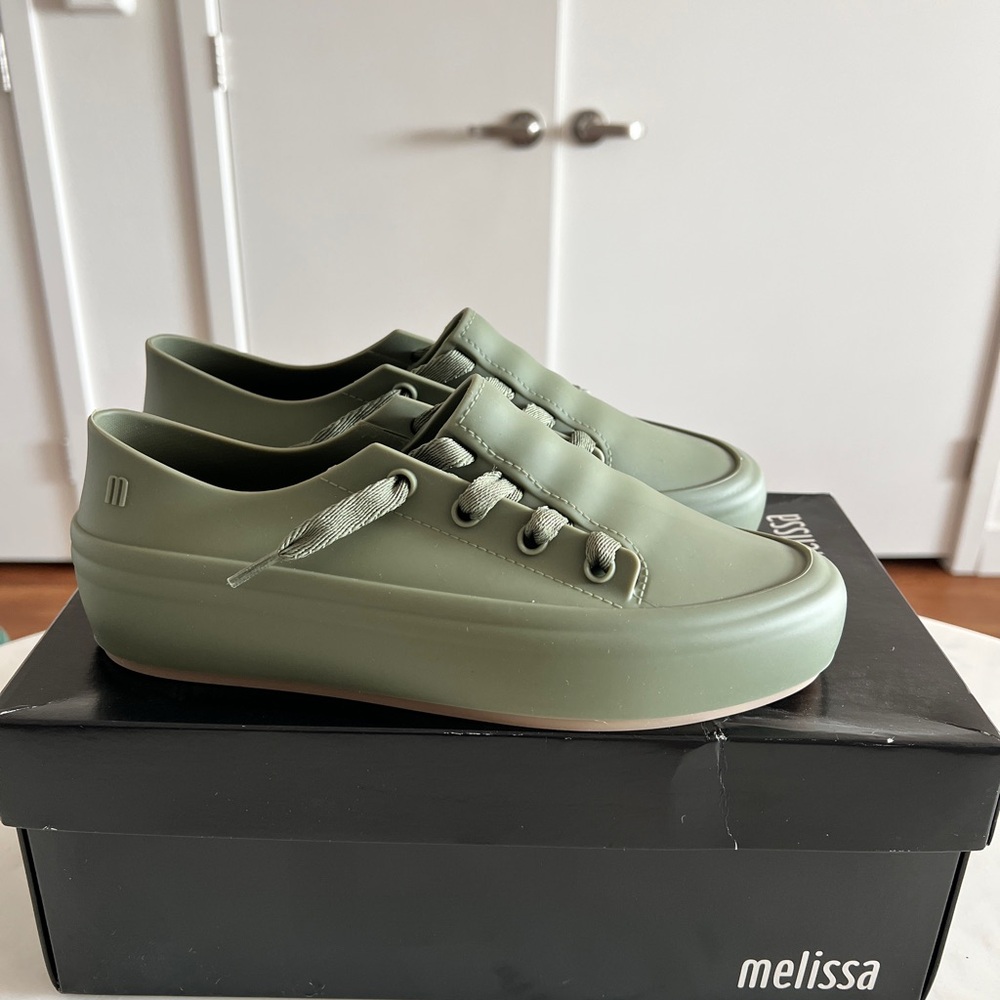 🆕New in Box:  Melissa Green Slip on Sneaker